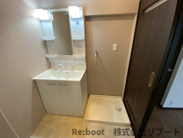 メゾン本行徳の独立洗面台