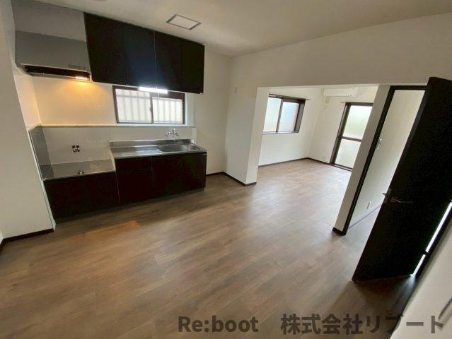 メゾン本行徳の居間・リビング