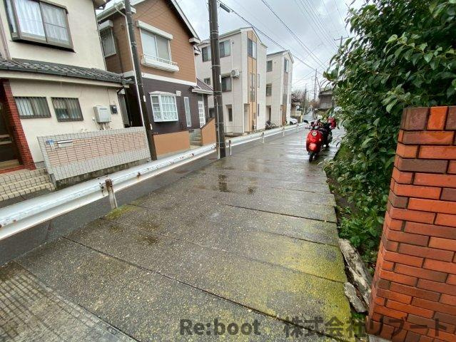 メゾン本行徳の周辺