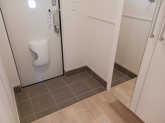 カリーノⅧの玄関