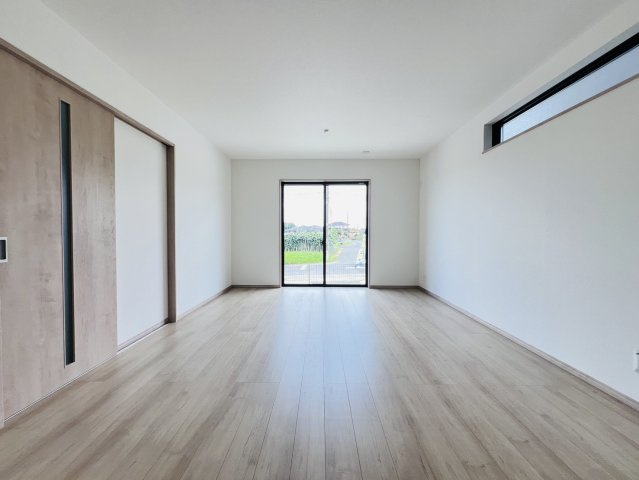 大府市米田町4丁目55『仲介手数料無料』新築一戸建て・建売の前面道路含む現地写真