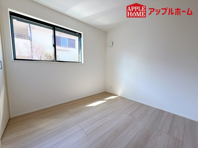 [新築住宅] さいたま市浦和区大東一 全3棟の洋室|居室は全室収納あり！たっぷりある収納活用でお部屋もキレイを保てます♪