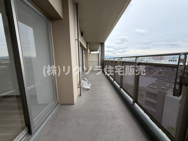 リバティパーク枚方D棟プログレスタワーのバルコニー|■物件内覧・資金計画相談・住宅ローン相談、リフォーム相談、お問合せ受付中■
※当日・翌日のご内覧、ご相談はお電話でのお問合せがスムーズです！
