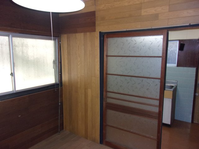 塩屋町５丁目貸戸建の内装