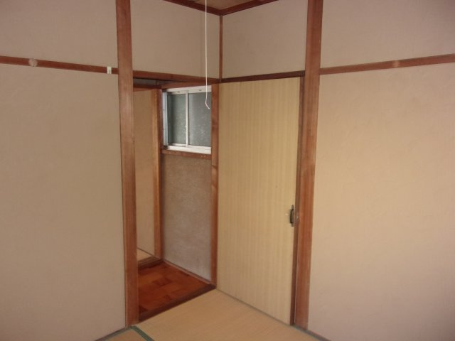 塩屋町５丁目貸戸建の内装