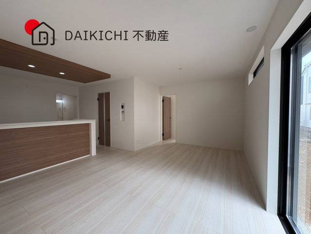 【居間・リビング】 | 北本市東間4期　新築戸建　全5棟　4号棟