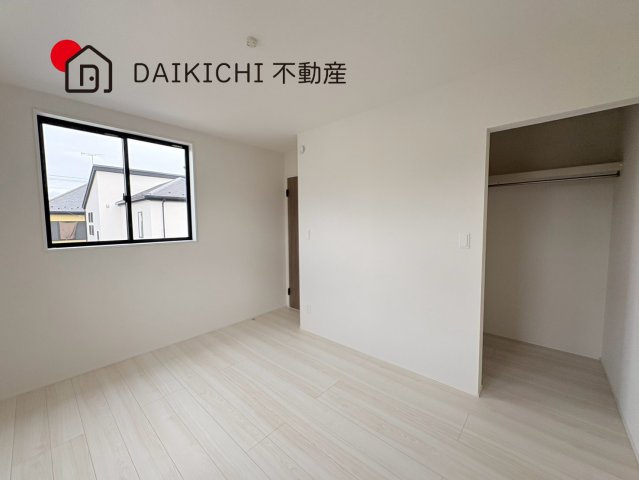 【洋室】 | 北本市東間4期　新築戸建　全5棟　4号棟