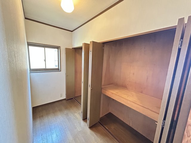 阿南市那賀川町上福井堂免中古戸建の収納