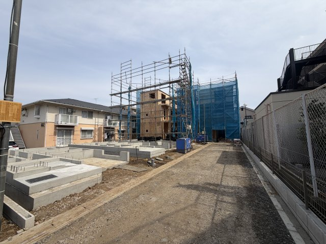 [新築住宅] さいたま市中央区鈴谷7丁目 全6棟の前面道路含む現地写真