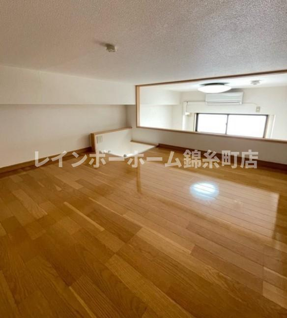 キャメル大島の内装