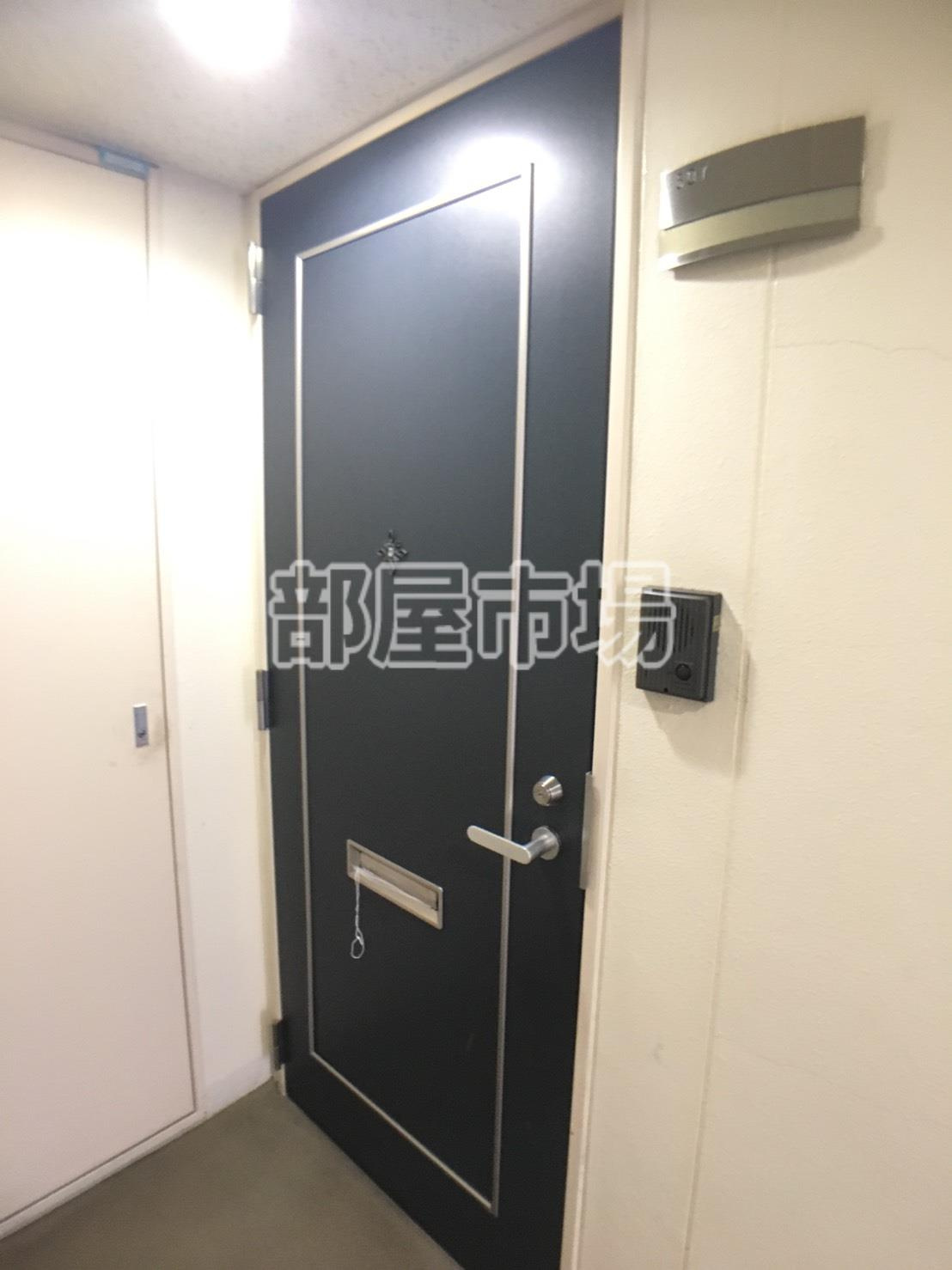 コンフォート・イシイの玄関