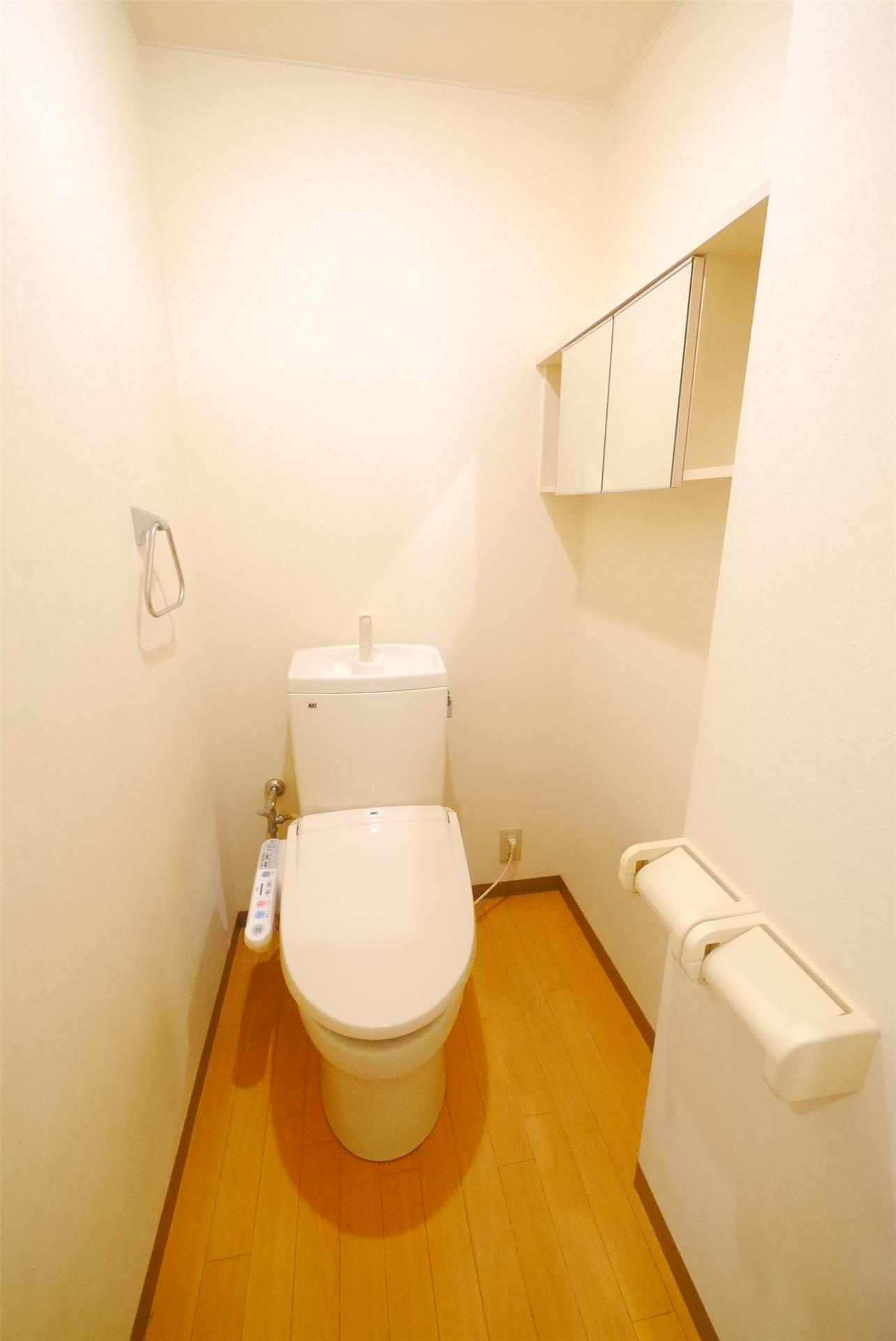 コンフォルテーヴォレⅡのトイレ