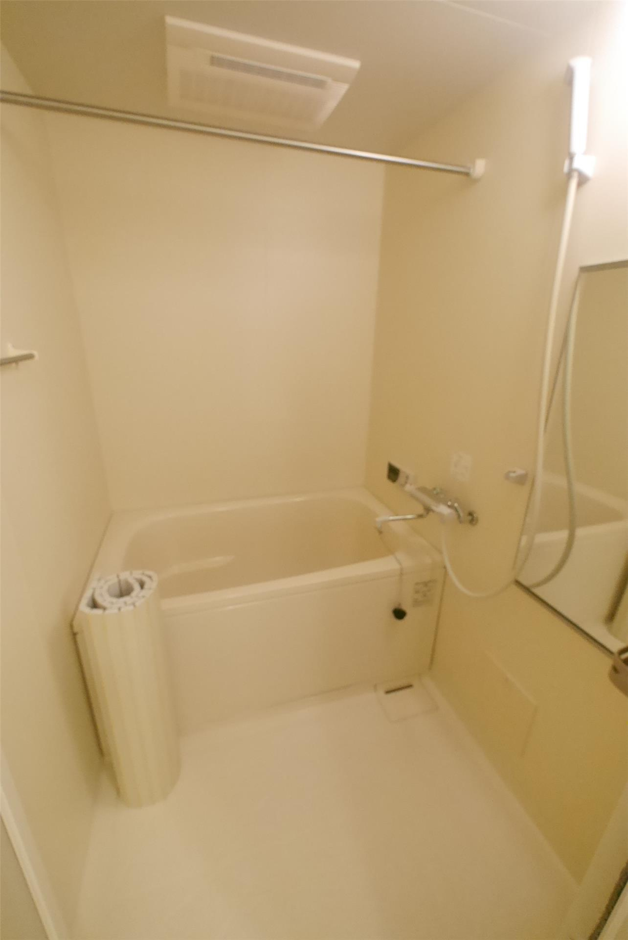 コンフォルテーヴォレⅡの浴室