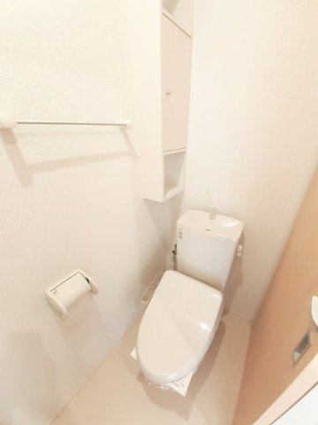 ソラーナＳ　Ｃのトイレ|清潔感のあるトイレです