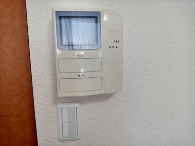 【その他】 | レオパレスＬｉｂｅｒｔｙＢｅｌｌ | モニター付インターフォン