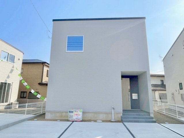 日立市東金沢町1丁目　新築戸建の外観|【本日内覧可能】充実の標準設備と、家賃と変わらない返済額で夢のマイホームを購入できます♪
写真だけでは伝わらない快適さを、ぜひ現地で体感しませんか？
お気軽にお問合せください！