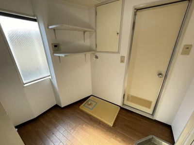 【玄関】 | マック平山城址公園コート(マックヒラヤマジョウシコウエンコート)