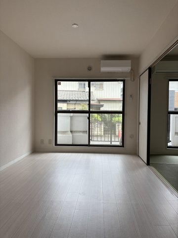 マンションカネマツＢ棟の洋室
