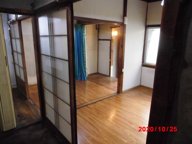 テラスハウス川根　東棟の内装|内装は落ち着いています