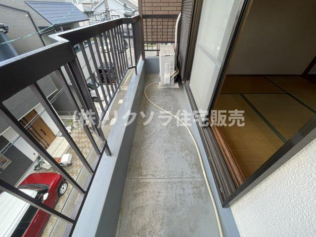 藤田町４丁目　中古一戸建てのバルコニー|■物件内覧・資金計画相談・住宅ローン相談、リフォーム相談、お問合せ受付中■
※当日・翌日のご内覧、ご相談はお電話でのお問合せがスムーズです！