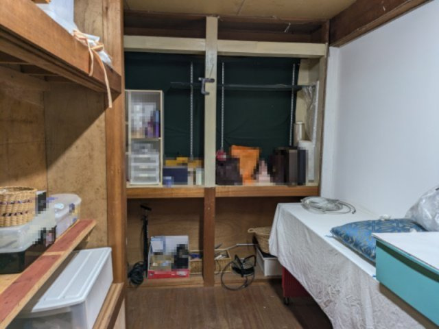 【収納】 | 大網白里市南横川　店舗付住宅 | 1階　納戸