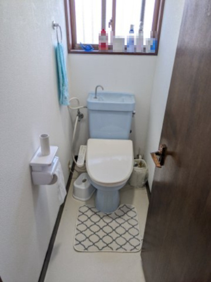 【トイレ】 | 大網白里市南横川　店舗付住宅 | 2階　トイレ