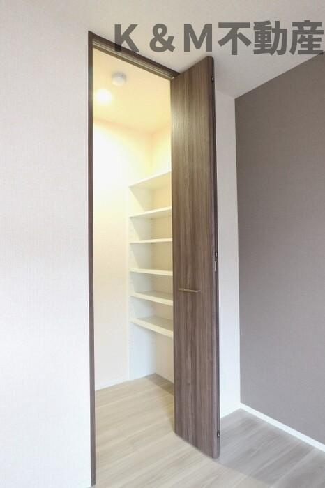 リベラルの収納|収納スペース豊富です