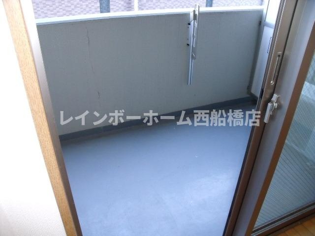 KENEDIX船橋のバルコニー