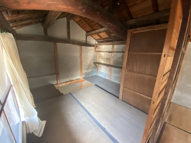 丹波市青垣町中佐治の中古一戸建の内装|離れ2階