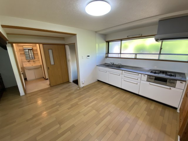 丹波市青垣町中佐治の中古一戸建のキッチン|DK