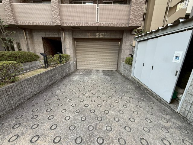CITY　SPIRE靭公園のエントランス