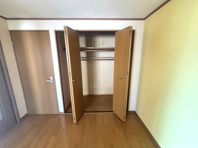 井上ハイツの収納
