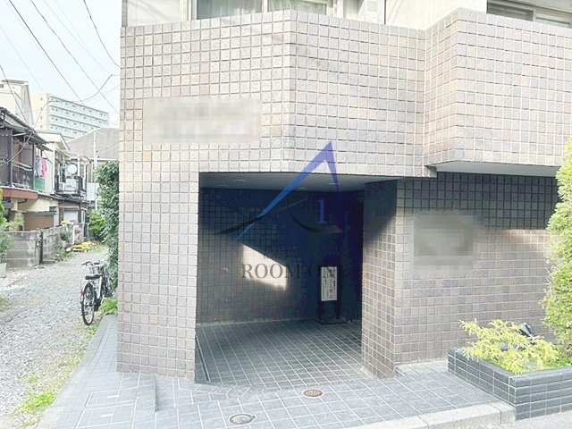 フェニックス高田馬場弐番館のエントランス|エントランスです。