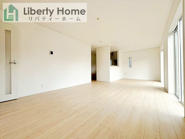 古河市五部第1　新築戸建　2号棟の居間・リビング