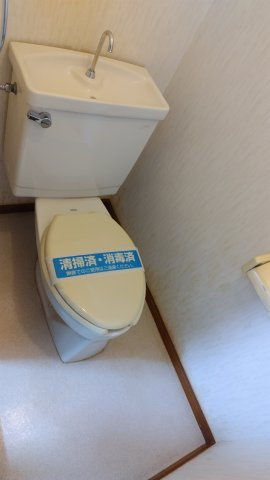 ストークハイツ三軒茶屋のトイレ