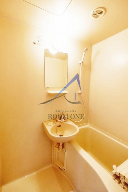 フェニックス高田馬場の浴室|お風呂です。