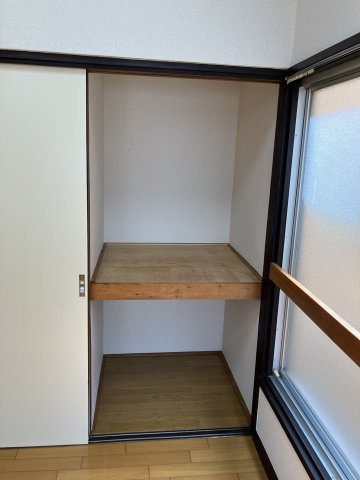 アザレアの収納
