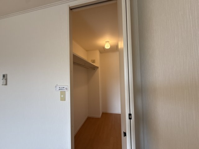 ヴィラージュ大開 B棟の収納