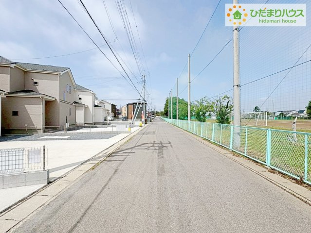 ひたちなか市足崎　新築戸建　C号棟の前面道路含む現地写真|閑静な住宅地で叶える穏やかな新生活☆彡
