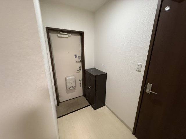 西緑丘グランハイツの玄関
