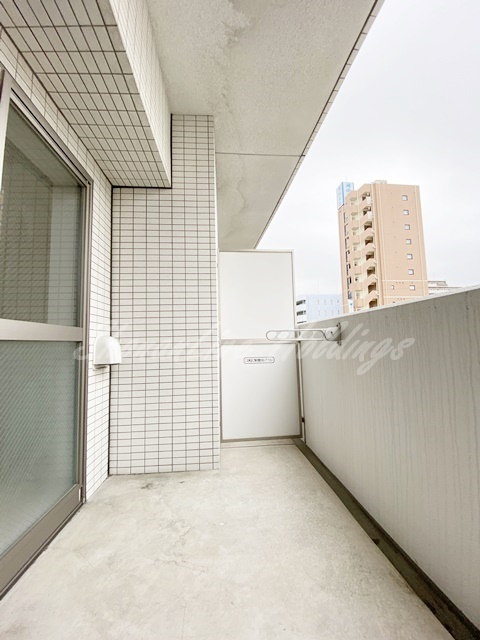 藤沢市湘南台２丁目の賃貸マンションのバルコニー