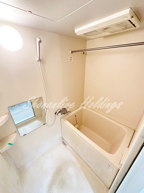 藤沢市湘南台２丁目の賃貸マンションの浴室|清潔感のあるお風呂です♪