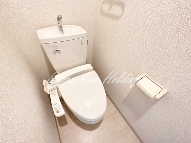 藤沢市湘南台２丁目の賃貸マンションのトイレ|清潔感のあるトイレです