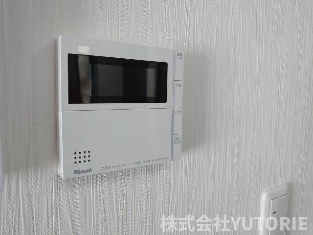 築７年　全室南向き３台駐車の注文住宅　緑区相原の発電・温水設備
