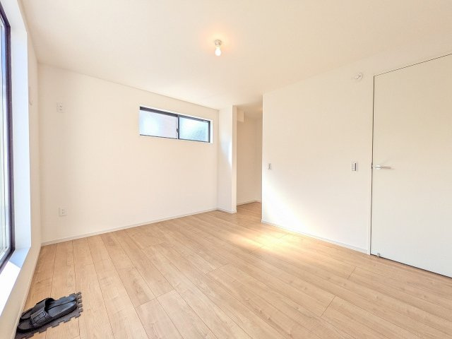 八王子市　長房町　新築一戸建て　８期の収納|～ウォークインクローゼットでお荷物がスッキリ収まります～