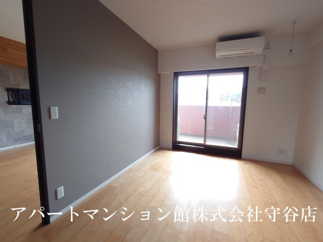 ガリレアヴェールの洋室