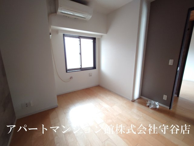 ガリレアヴェールの洋室