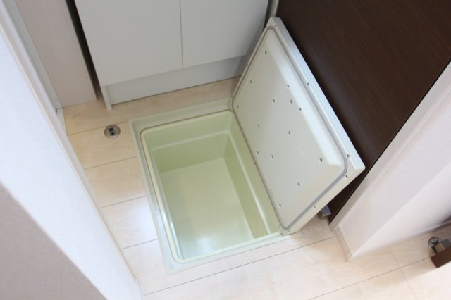 レスポワール東府中の収納