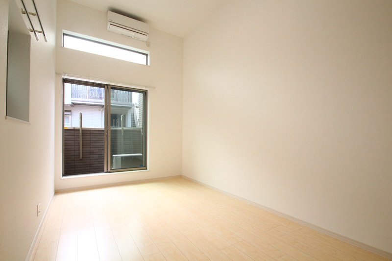 レスポワール東府中の洋室