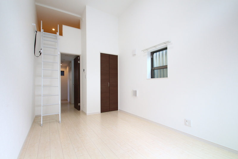 レスポワール東府中の洋室